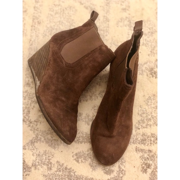 Lucky Brand Shoes - Lucky Brand Brown Suede Booties